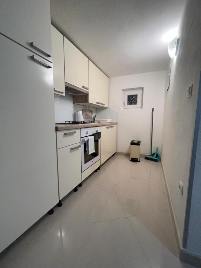 Apartment Katalin Kornić Dış mekan fotoğraf