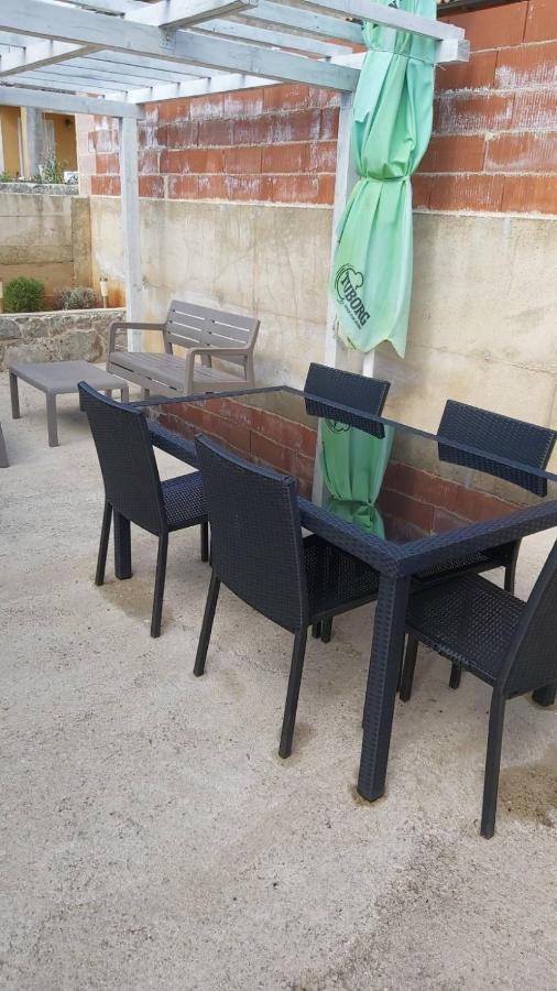 Apartment Katalin Kornić Dış mekan fotoğraf
