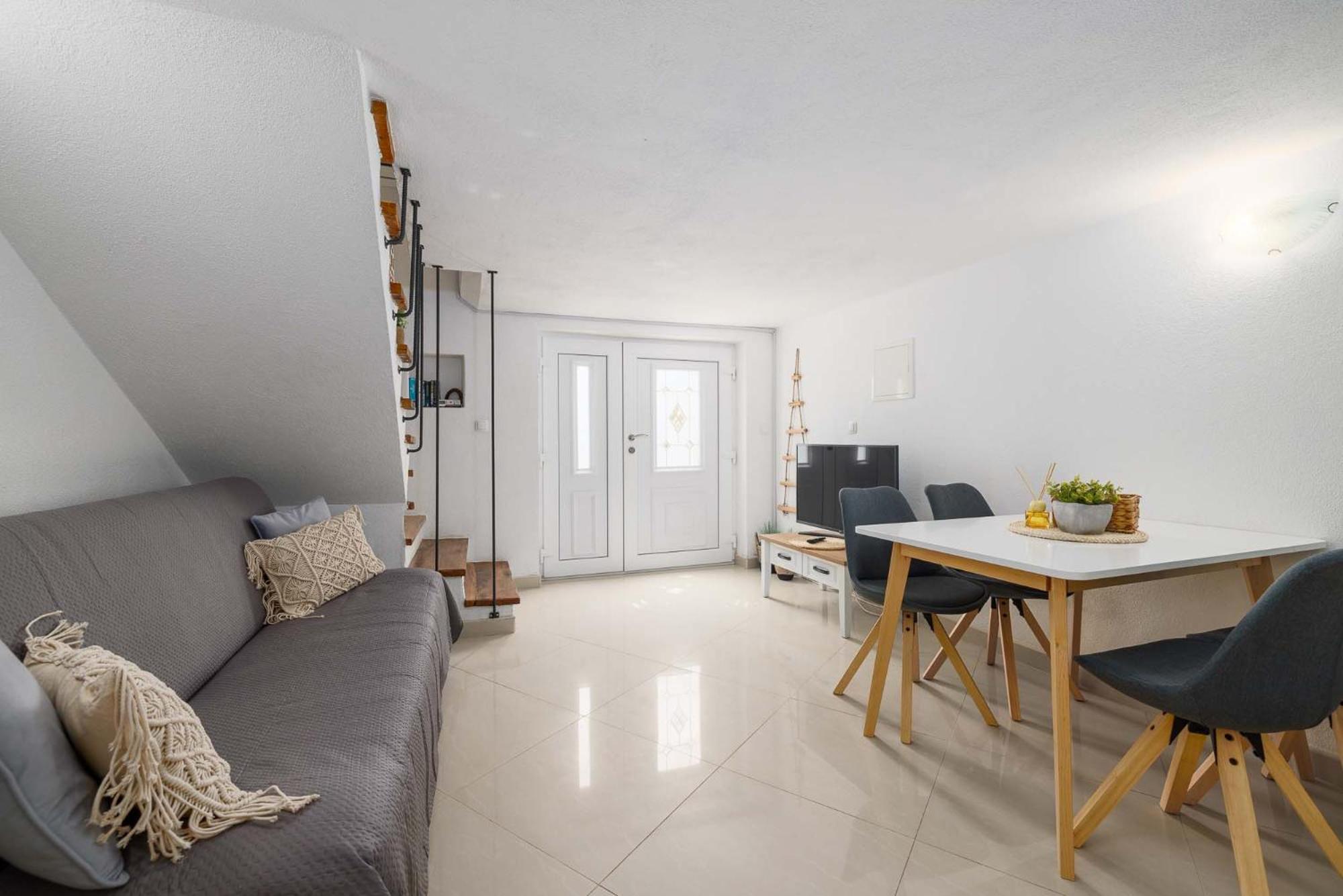 Apartment Katalin Kornić Dış mekan fotoğraf