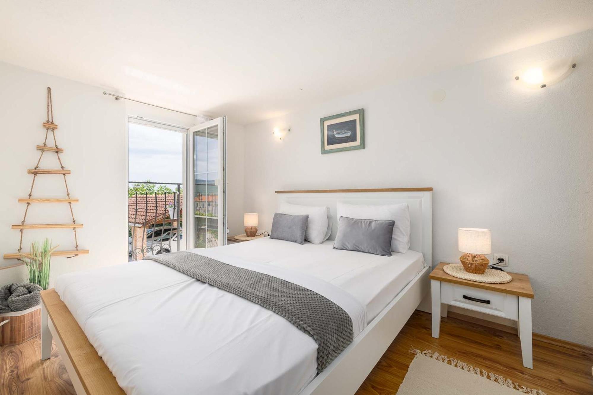 Apartment Katalin Kornić Dış mekan fotoğraf
