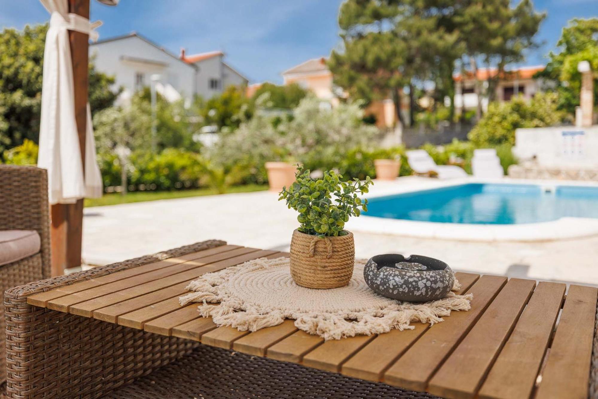 Apartment Katalin Kornić Dış mekan fotoğraf